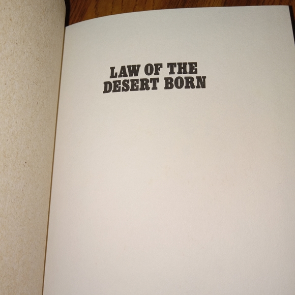 1983 Faux Leather Hardcover Law of the Desert Born by Louis L'Amour - Picture 1 of 16